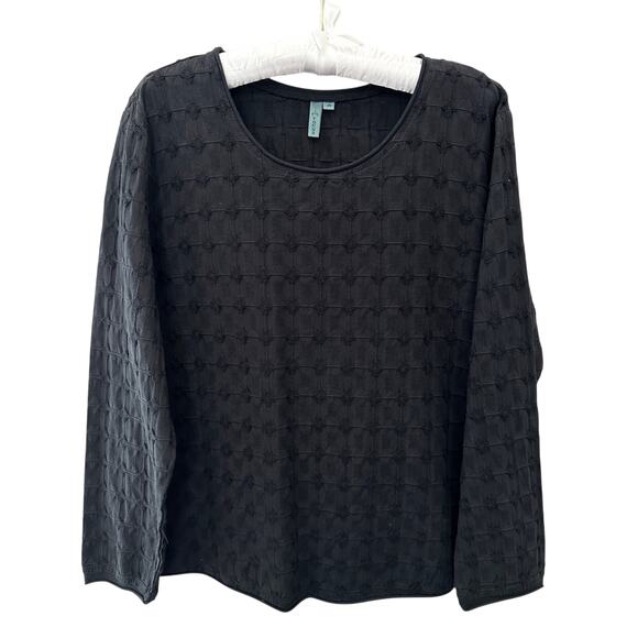 focus Tops - FOCUS Black Textured Quilted Top Long Sleeve Cotton Minimalist Classic | Medium